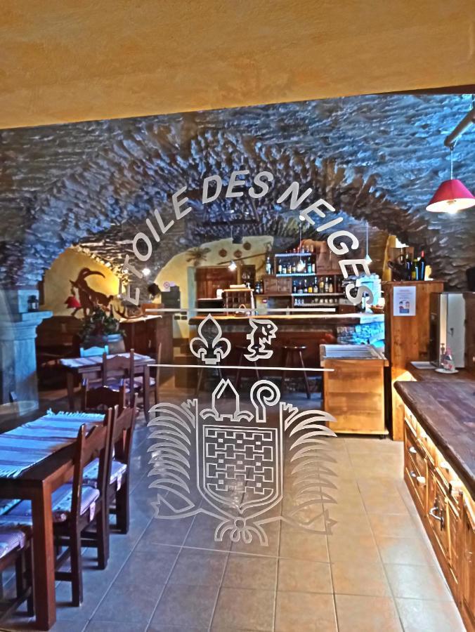 Etoile Des Neiges Hotel Oulx Екстериор снимка