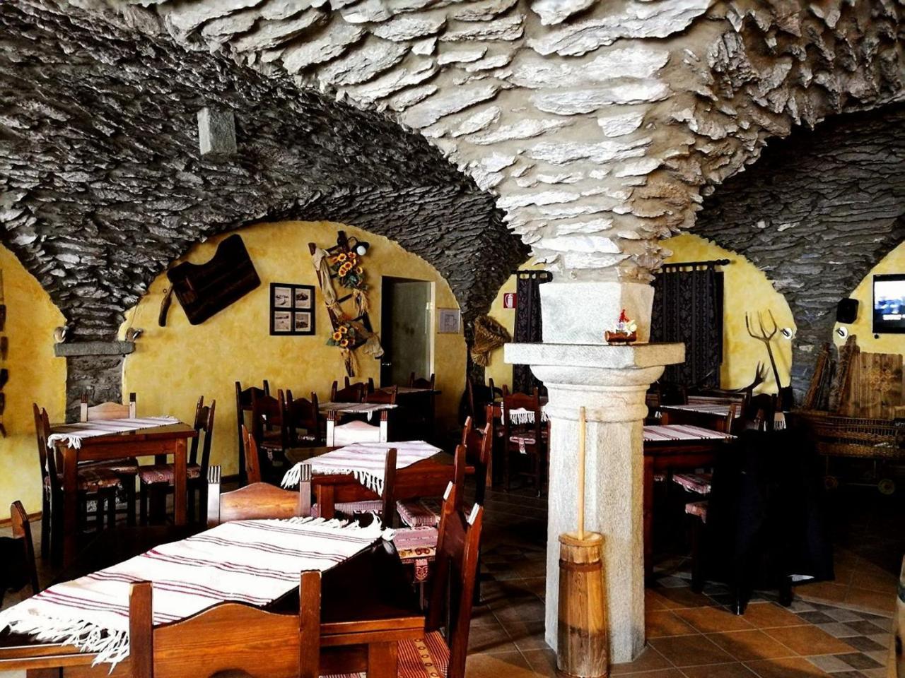 Etoile Des Neiges Hotel Oulx Екстериор снимка