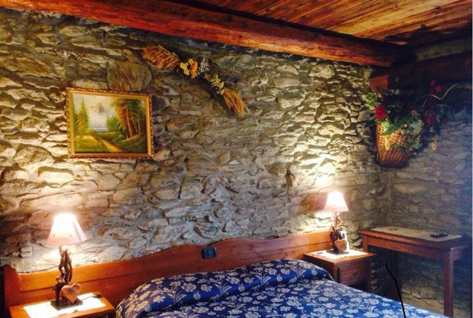Etoile Des Neiges Hotel Oulx Екстериор снимка