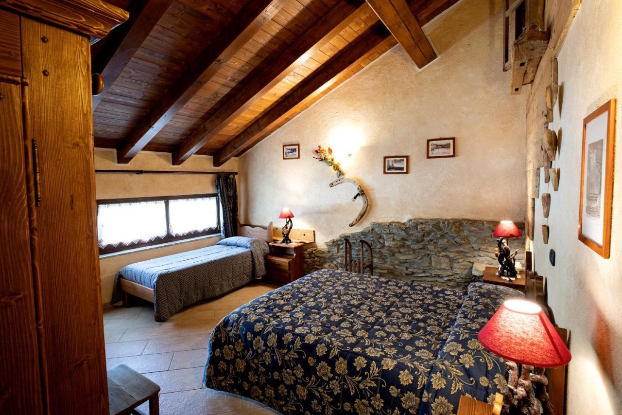 Etoile Des Neiges Hotel Oulx Екстериор снимка